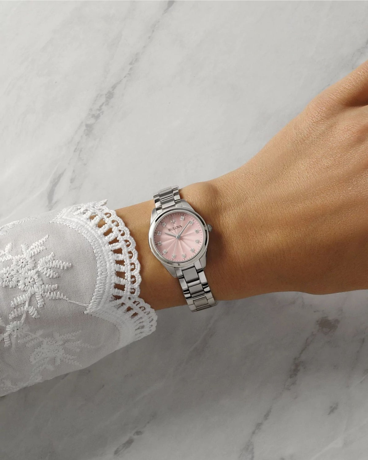 Bulova Sutton Rosa Texturizada, Diamantes — Caballero