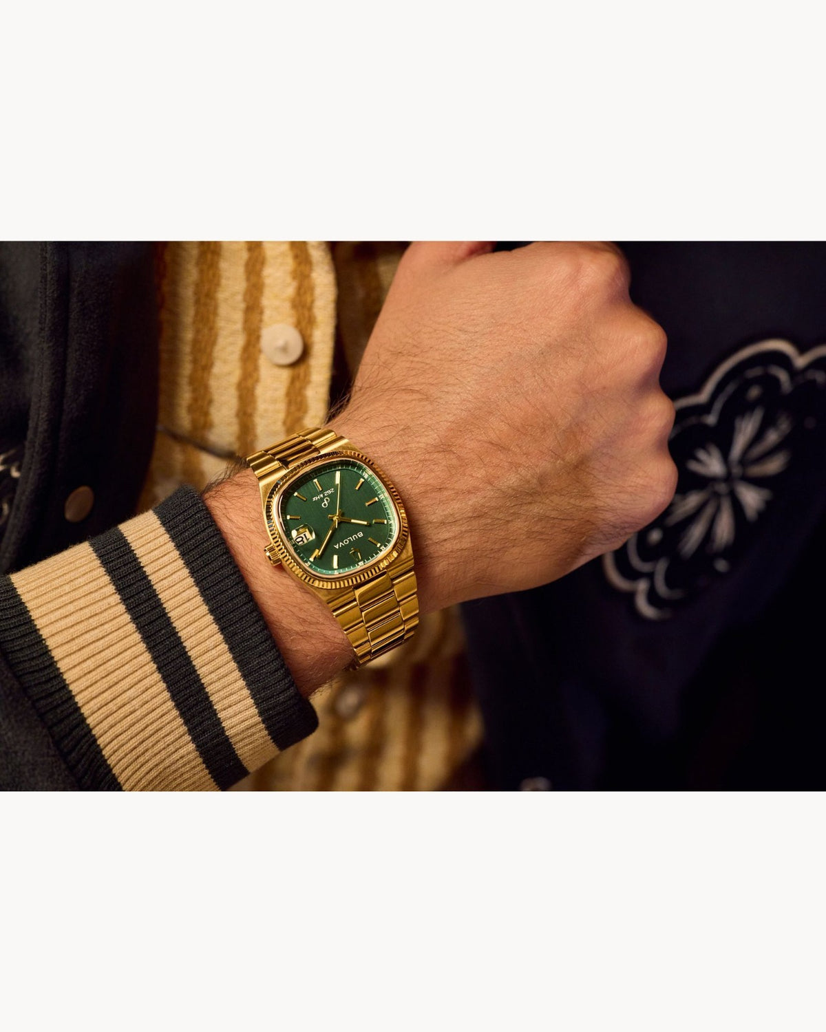 Bulova Super Seville PVD Dorado, Carátula Verde — Caballero