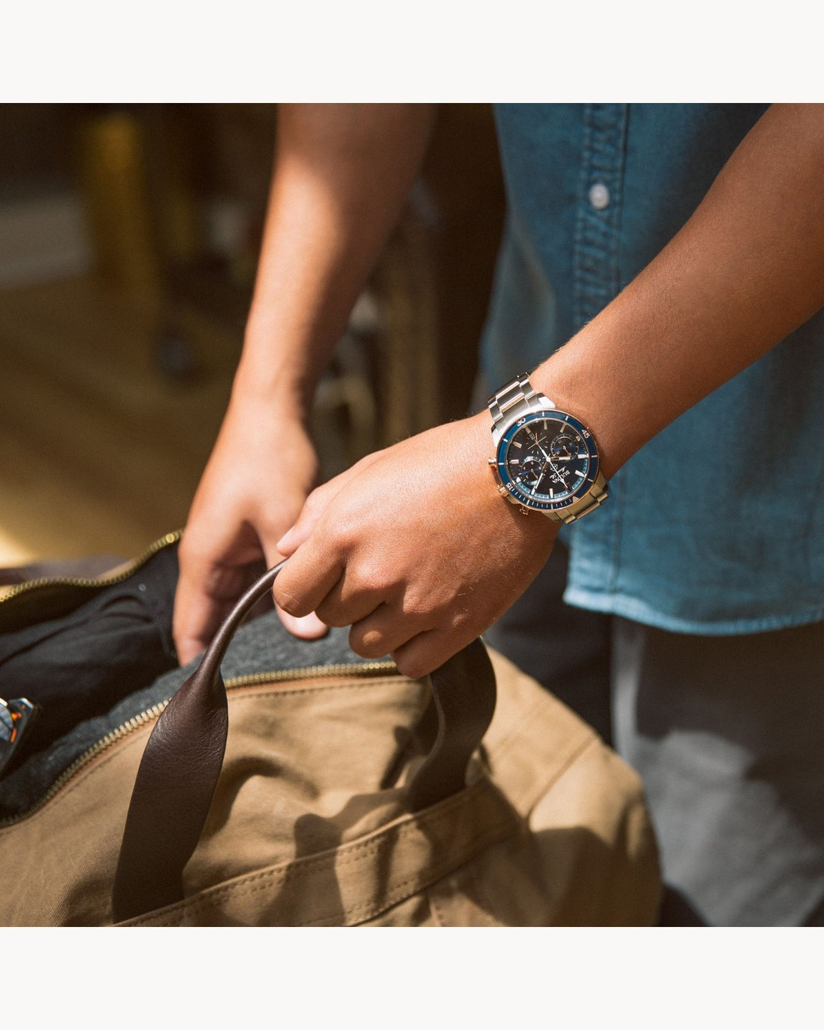 Bulova Marine Star Cronógrafo, PVD Rosa, Carátula Azul — Caballero