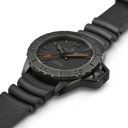 Hamilton Khaki Navy Frogman Auto, PVD Negro — Caballero