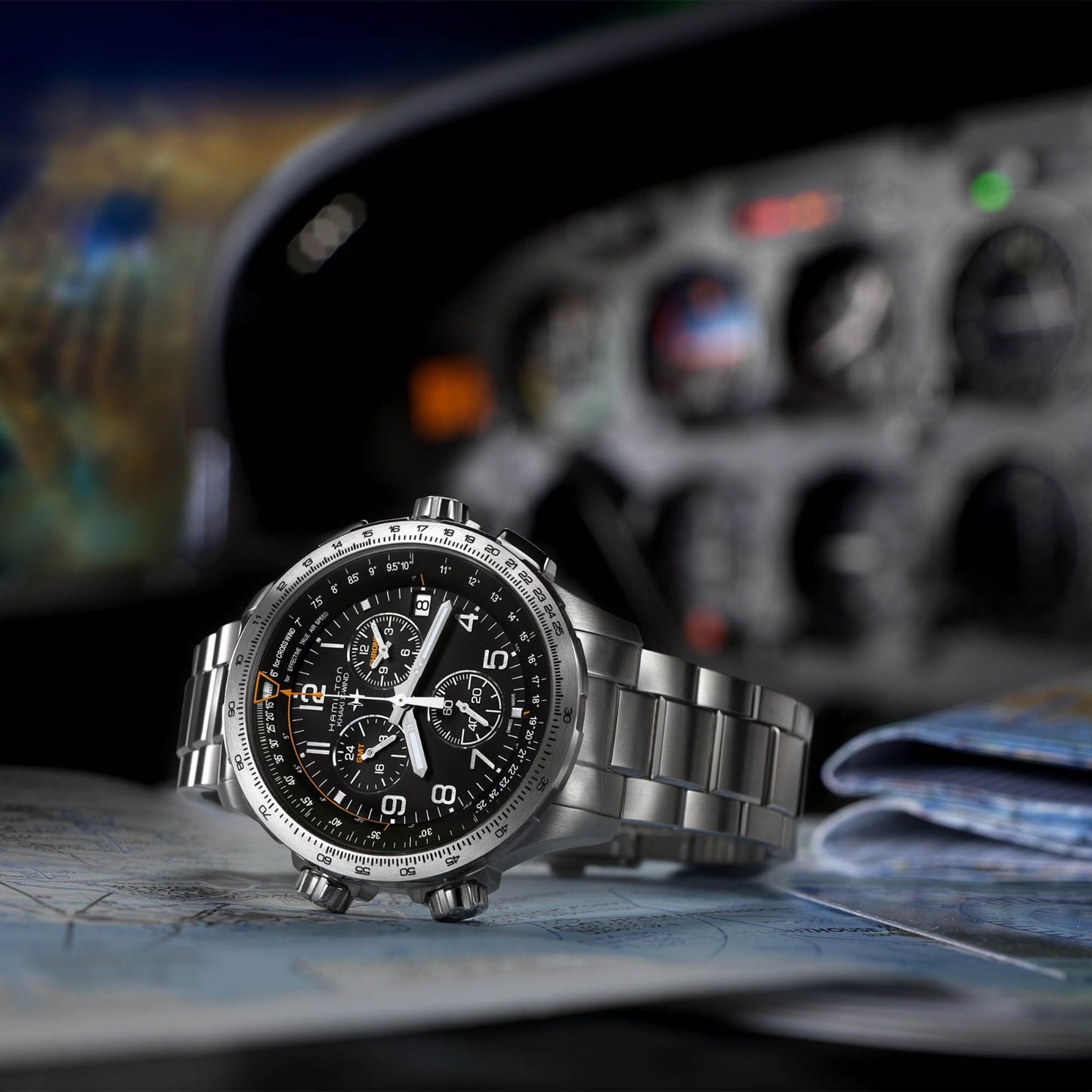 Hamilton Khaki Aviation X-Wind GMT Chrono Quartz — Caballero
