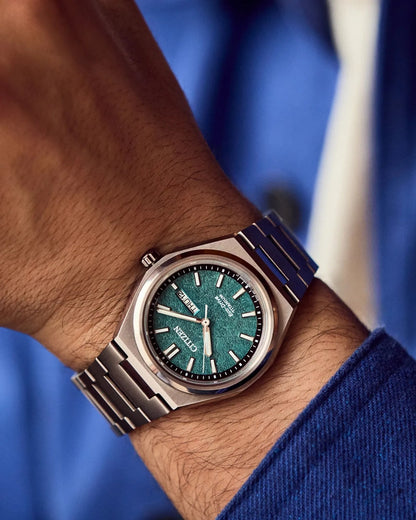 Citizen Súper Titanio Eco-Drive, Carátula Verde — Caballero