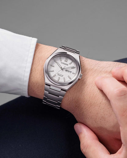 Citizen Súper Titanio Eco-Drive, Carátula Blanca — Caballero