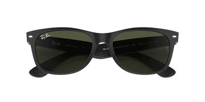 Ray-Ban Wayfarer Classic, Marco Negro, Cristal Verde — Unisex