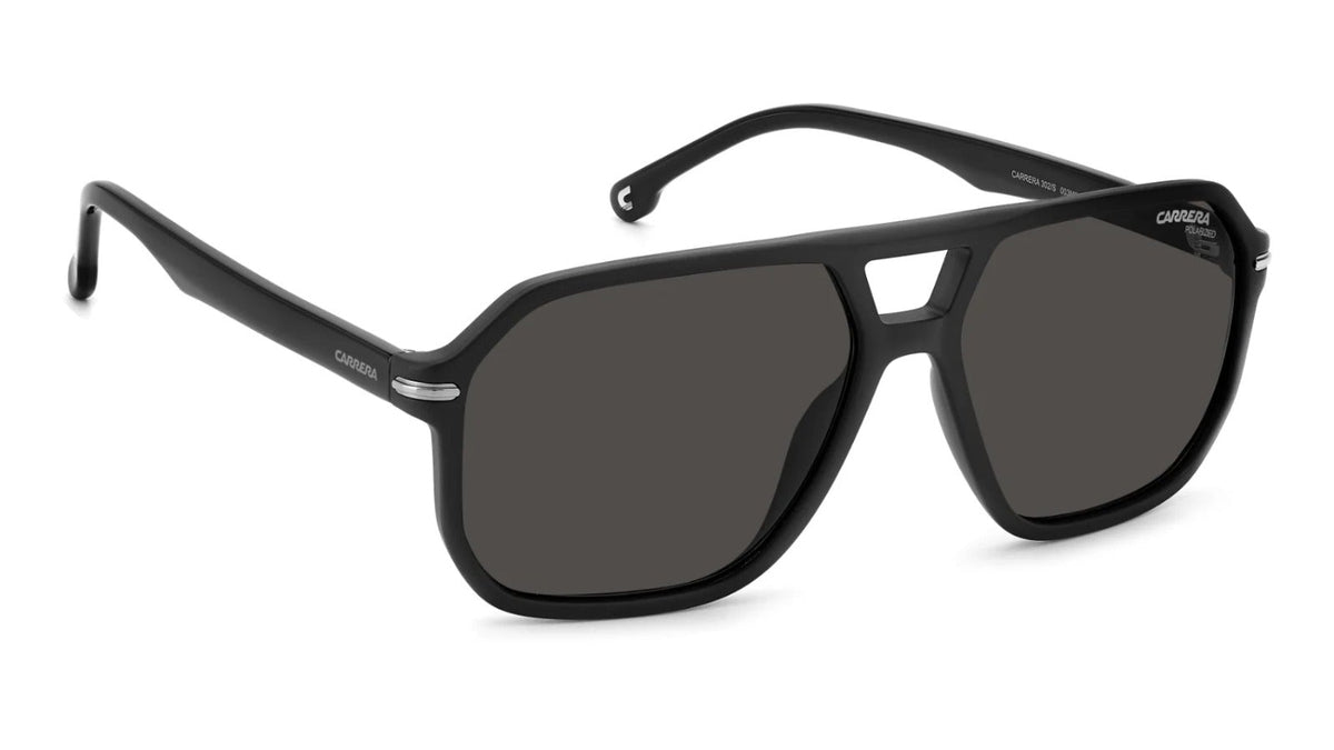 Carrera Aviador Negro Mate, Lente Gris Polarizado — Caballero